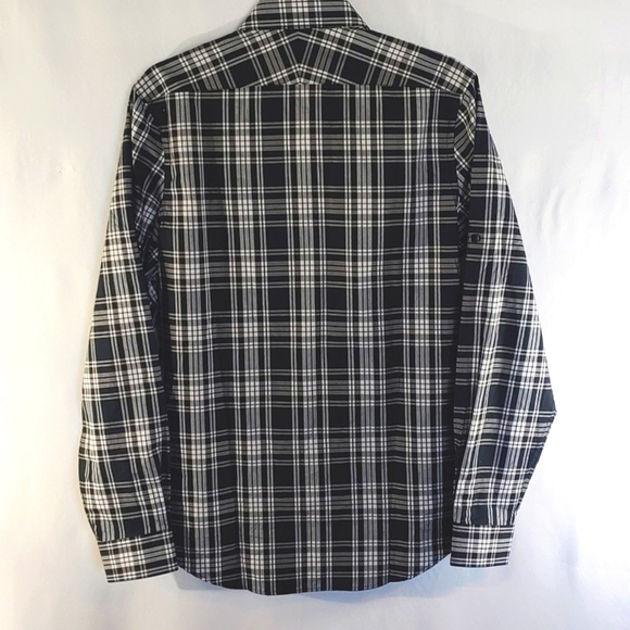NWOT Men's Express Modern Fit Black White Plaid Button Down Shirt - Size Small - Picture 2 of 6